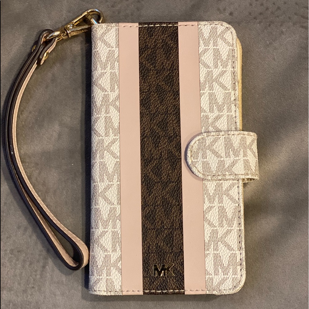 MK wallet for iPhone X